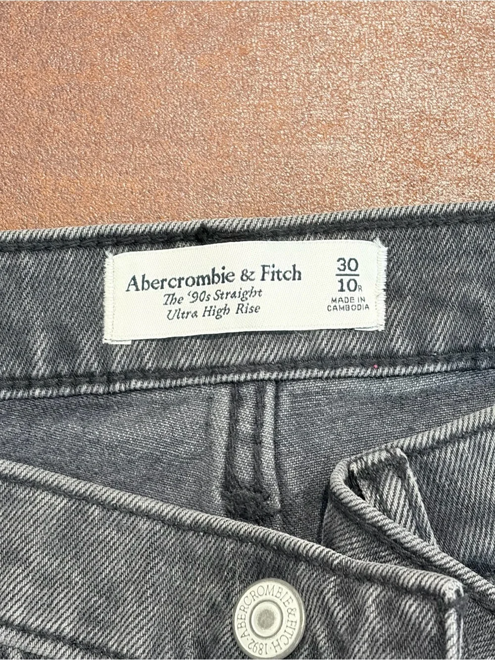 Abercrombie 90s Straight Ultra High Rise Gray Jeans Grunge Y2K 30 Charcoal - Picture 2 of 14